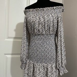 BLUSH papaya Women's Off the shoulder smocked floral boutique Large Dress